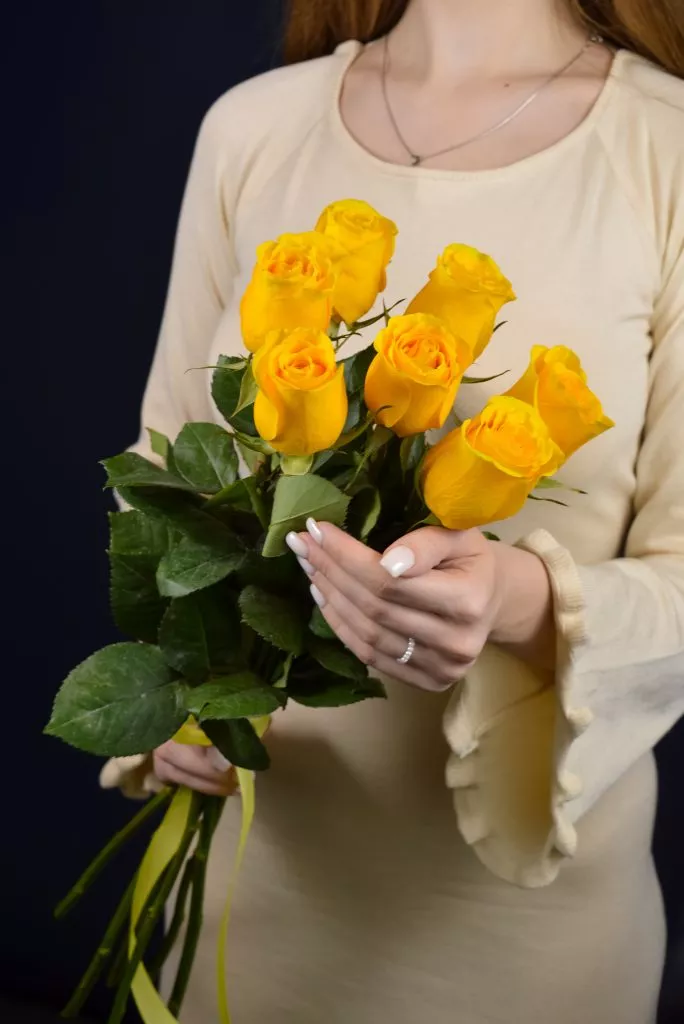 7 желтых роз Эквадор