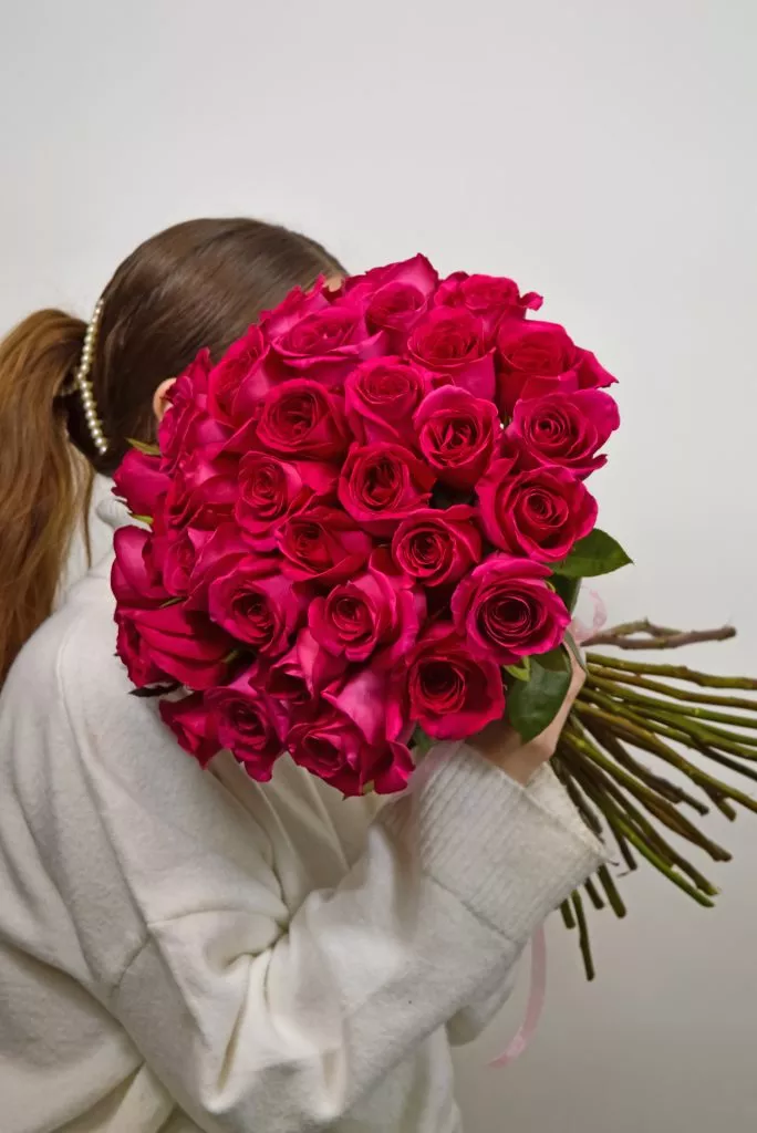 35 роза Пинк розовая