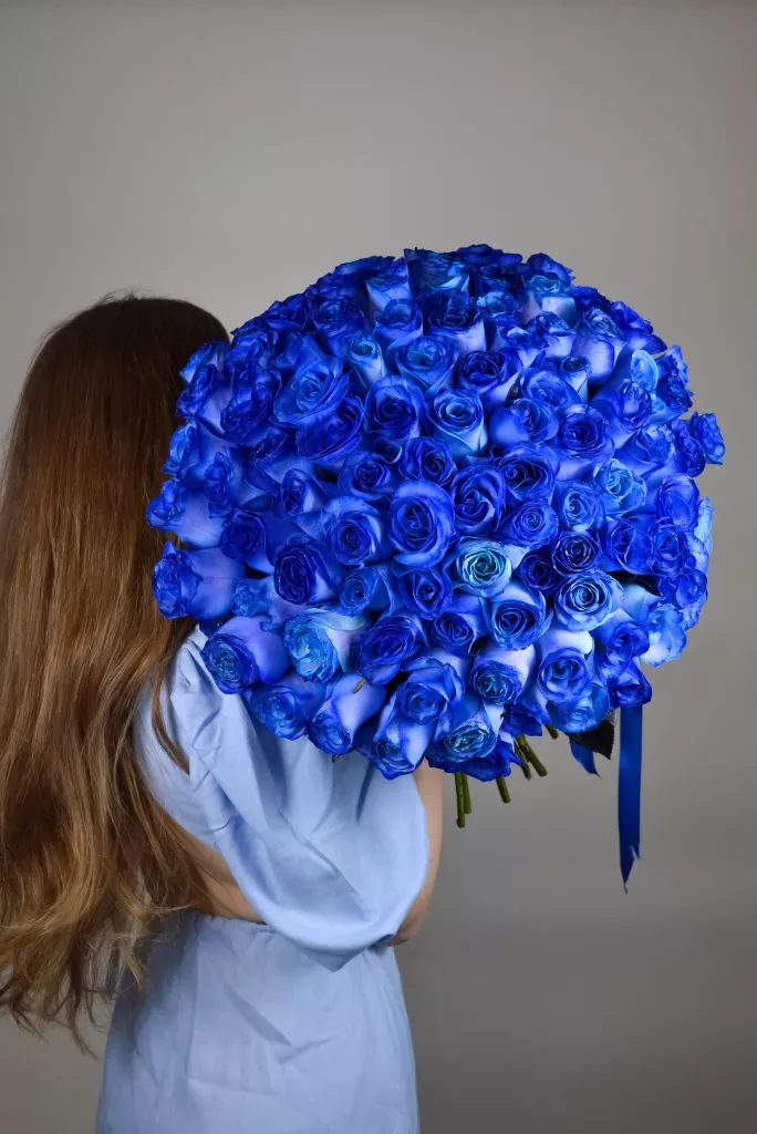 85 синих роз Эквадор