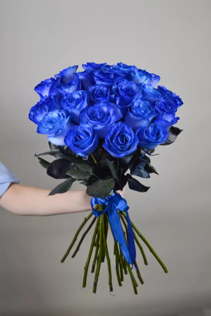 23 синих роз Эквадор