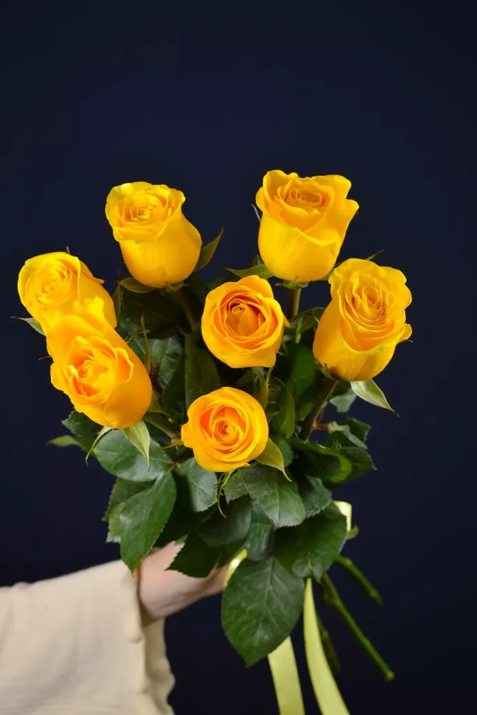 7 желтых роз Эквадор