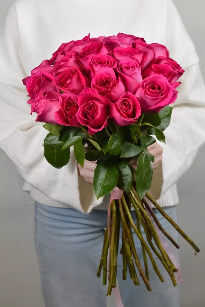 23 роз Пинк розовых