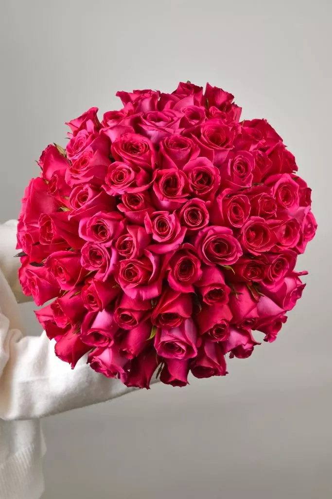 75 роз Пинк розовая