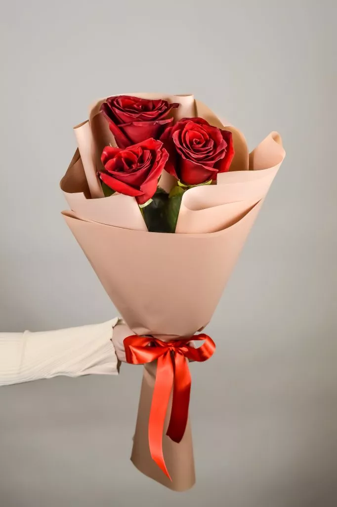 Красные розы