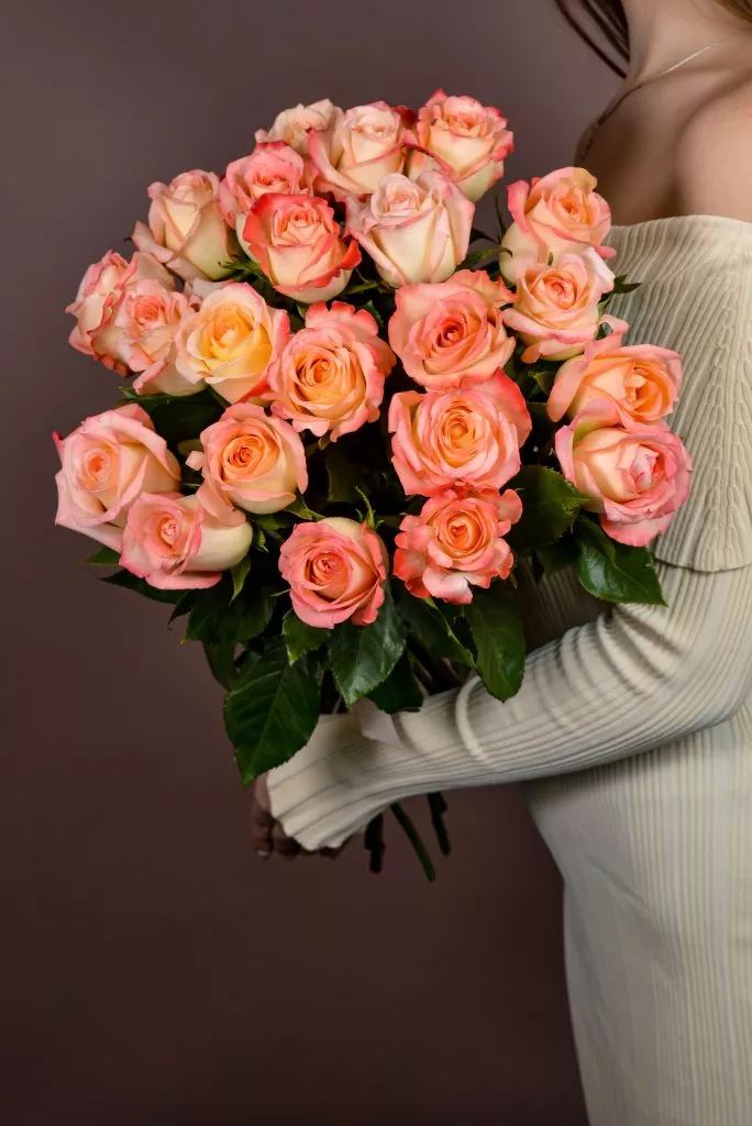 21 розовые розы Эквадор