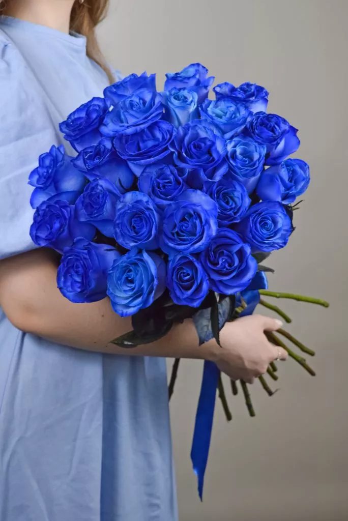 25 синих роз Эквадор