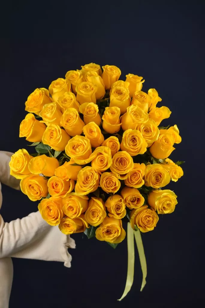 51 желтая роза