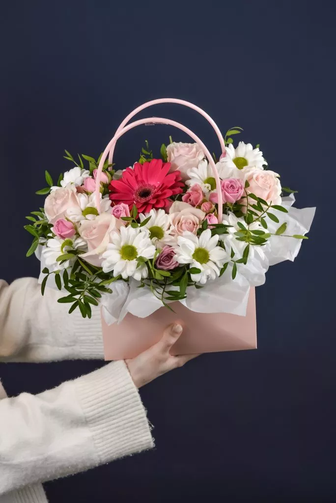 Композиция в розовой сумочке М