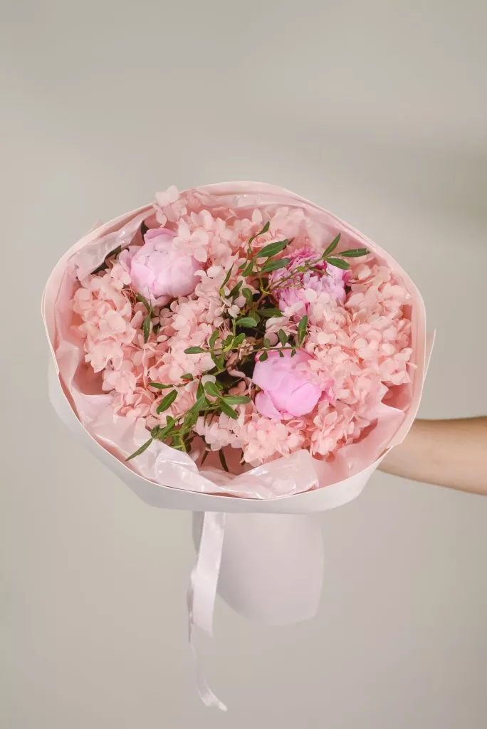 гортензия и пионы