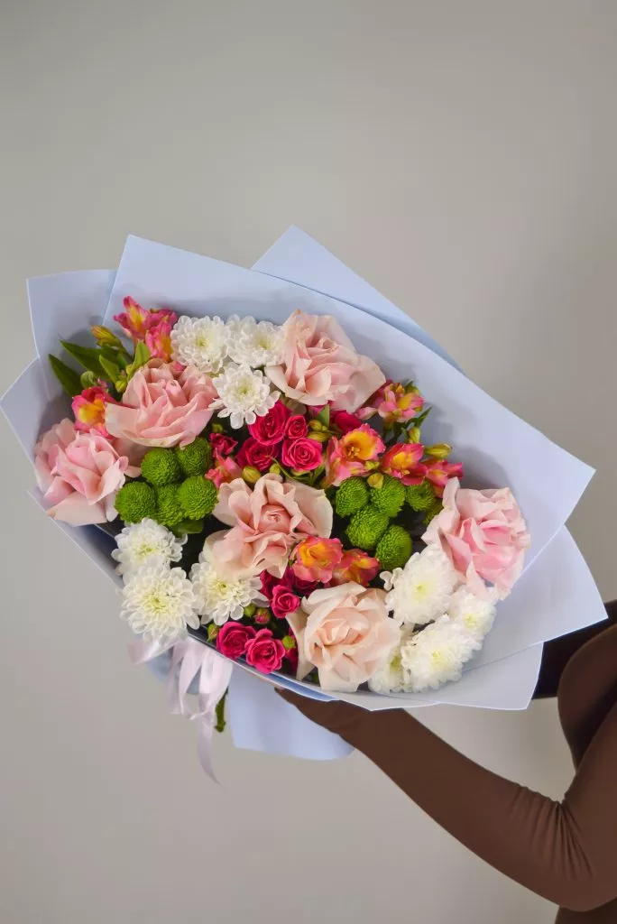 Букет яркий микс